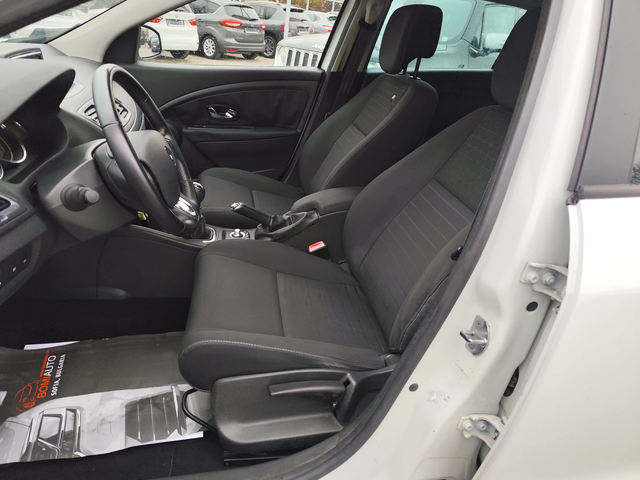 Renault Megane SPORTOUR* 1.5DCi* LED* EURO6B* NAVI* - автомобили, коли, обяви за нови и употребявани 5