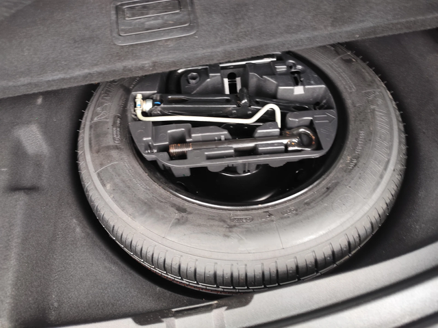 Renault Megane 1.5DCi* АВТОМАТИК* EURO6B* - автомобили, коли, обяви за нови и употребявани 12