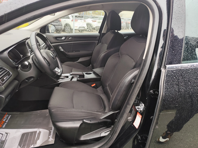 Renault Megane 1.5DCi* АВТОМАТИК* EURO6B* - автомобили, коли, обяви за нови и употребявани 6