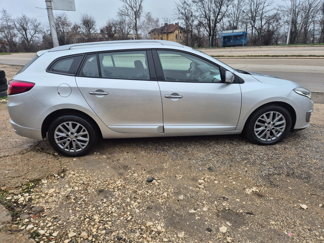 Renault Megane 1.5DCI 110K.S - автомобили, коли, обяви за нови и употребявани 4