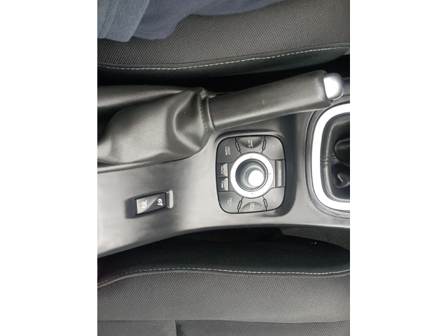 Renault Megane 1.6 ГАЗ, НАВИГАЦИЯ - автомобили, коли, обяви за нови и употребявани 12