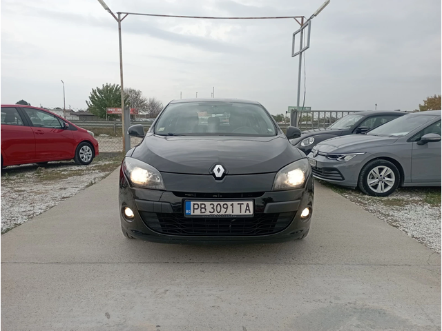 Renault Megane 1.6 ГАЗ, НАВИГАЦИЯ - автомобили, коли, обяви за нови и употребявани 1