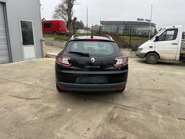 Renault Megane 1.5dci - автомобили, коли, обяви за нови и употребявани 6