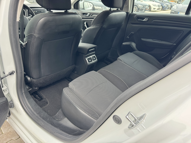 Renault Megane 1.5DCi - автомобили, коли, обяви за нови и употребявани 12