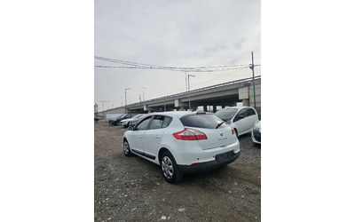 renault-megane - 5
