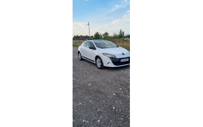 renault-megane - 1