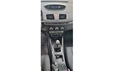 Renault Megane - автомобили, коли, обяви за нови и употребявани 7