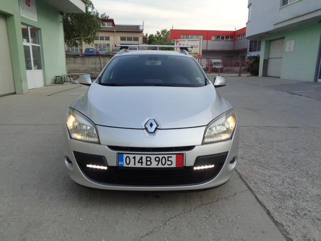 Renault Megane 1.5dCI-110-NAVI-LIZING - автомобили, коли, обяви за нови и употребявани 4