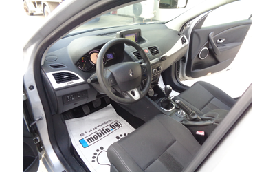 Renault Megane 1.5dCI-110-NAVI-LIZING - автомобили, коли, обяви за нови и употребявани 8