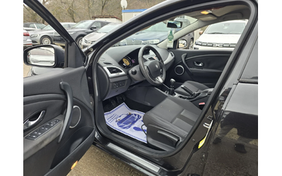 Renault Megane 1.5d 110к.с Топ състояние - автомобили, коли, обяви за нови и употребявани 10