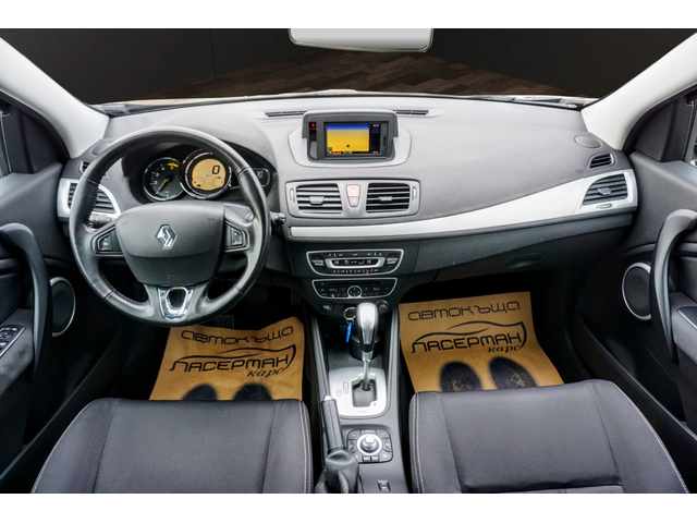 Renault Megane 1.5DCI SPORTOUR PREMIUM - автомобили, коли, обяви за нови и употребявани 9