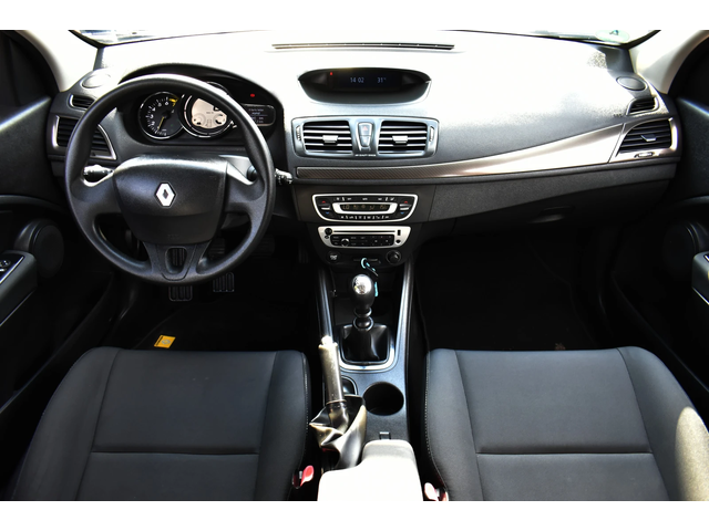 Renault Megane 1.2i* Petrol* 100000KM!!! - автомобили, коли, обяви за нови и употребявани 15