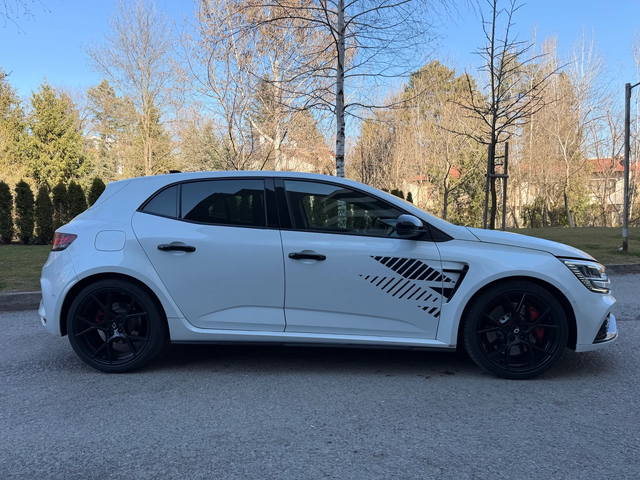 Renault Megane RS / TROPHY / ULTIME - автомобили, коли, обяви за нови и употребявани 7