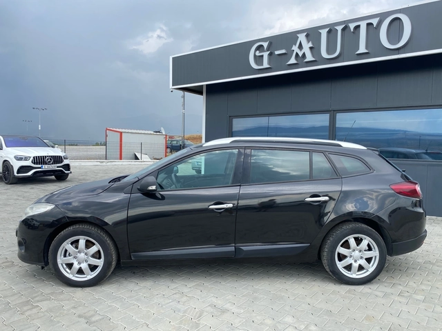 Renault Megane 1.5dci - автомобили, коли, обяви за нови и употребявани 5