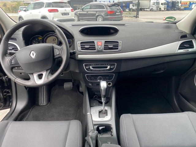 Renault Megane 1.5dci - автомобили, коли, обяви за нови и употребявани 9