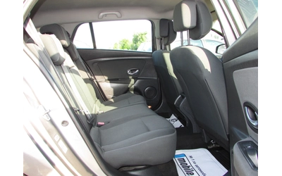 Renault Megane 1.5DCI EURO5A - автомобили, коли, обяви за нови и употребявани 10