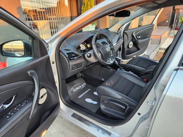Renault Megane 1.2tce-130к.с EURO 6-АВТОМАТИК-НАВИГАЦИЯ-ШВЕЙЦАРИЯ - автомобили, коли, обяви за нови и употребявани 12