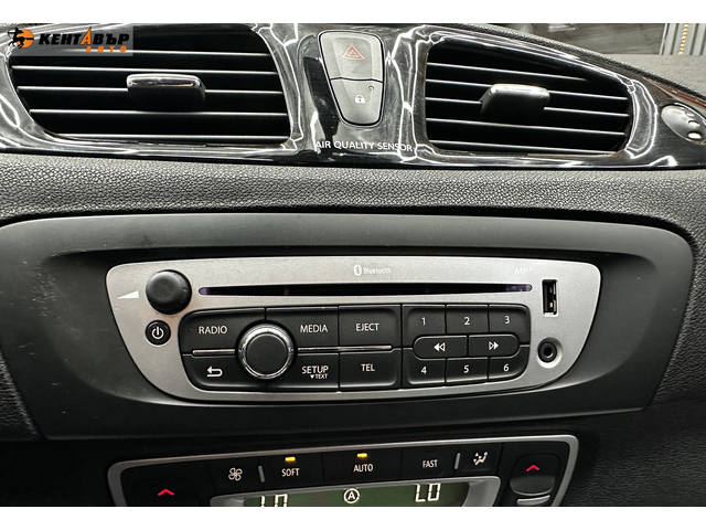 Renault Megane Scenic 1.6d 131 к.с. - автомобили, коли, обяви за нови и употребявани 12