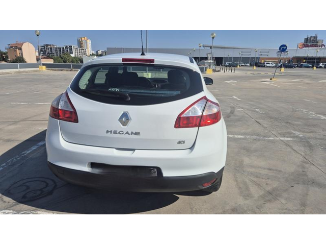 Renault Megane slim - автомобили, коли, обяви за нови и употребявани 1