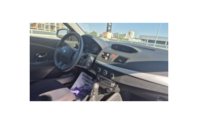 renault-megane-slim - 3