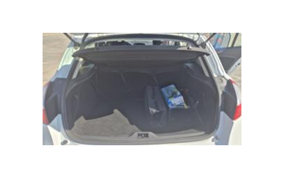 renault-megane-slim - 5