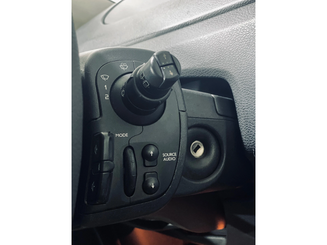 Renault Modus 1.2i Facelift - автомобили, коли, обяви за нови и употребявани 6