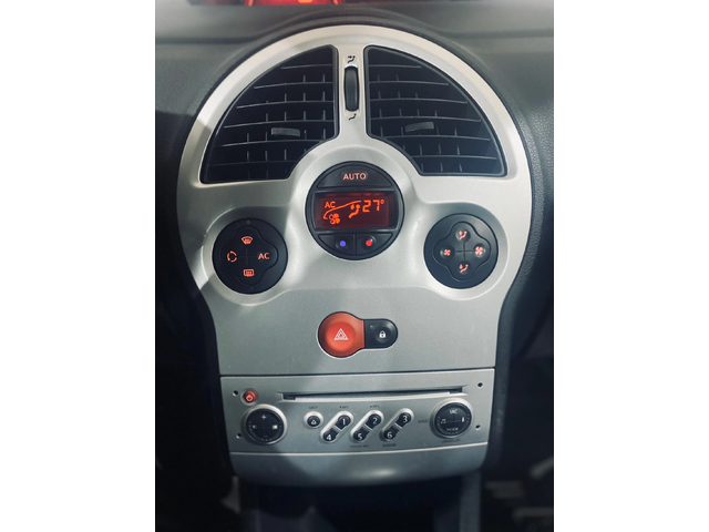 Renault Modus 1.2i Facelift - автомобили, коли, обяви за нови и употребявани 8