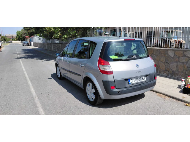 Renault Scenic 1.9 dCi (130 кс) FAP - автомобили, коли, обяви за нови и употребявани 3