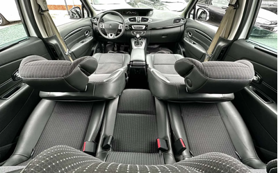 Renault Scenic 1.5DCI 110HP BOSE CAMERA NAVI - автомобили, коли, обяви за нови и употребявани 8