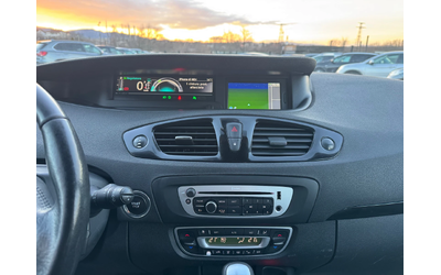 Renault Scenic 1.5DCI-АВТОМАТИК-NAVI-7 МЕСТА - автомобили, коли, обяви за нови и употребявани 12