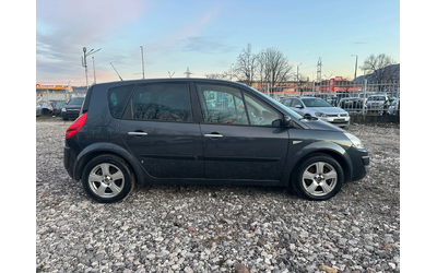 renault-scenic - 5
