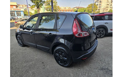 renault-scenic - 3