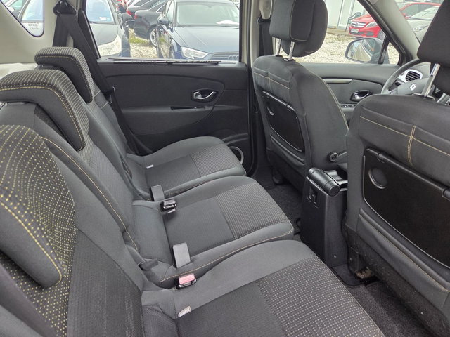 Renault Scenic 1.5dci* klima* - автомобили, коли, обяви за нови и употребявани 12