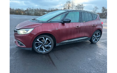 renault-scenic - 0