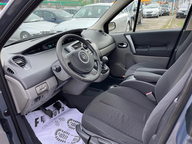 Renault Scenic 1.5DCI-FEIS-ITALIA - автомобили, коли, обяви за нови и употребявани 11