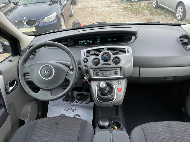 Renault Scenic 1.5DCI-FEIS-ITALIA - автомобили, коли, обяви за нови и употребявани 7
