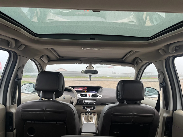 Renault Scenic 1.5DCI-NAVI-PANO-KAMERA-ITALIA - автомобили, коли, обяви за нови и употребявани 11