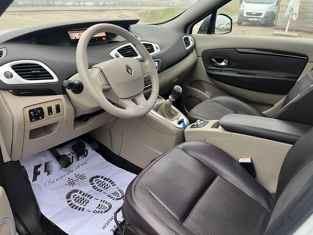 Renault Scenic 1.5DCI-NAVI-PANO-KAMERA-ITALIA - автомобили, коли, обяви за нови и употребявани 12