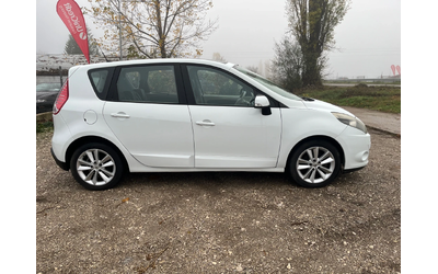 renault-scenic - 3