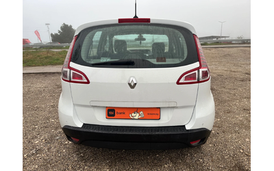 Renault Scenic 1.5DCI-NAVI-PANO-KAMERA-ITALIA - автомобили, коли, обяви за нови и употребявани 9