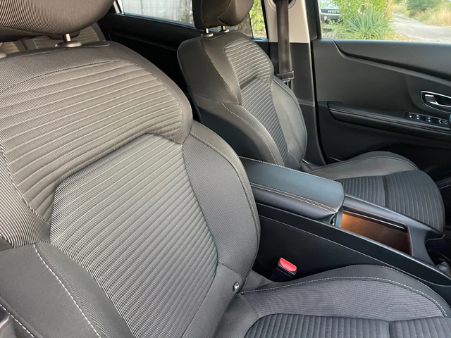 Renault Scenic 1.2TCE-121-TOP - автомобили, коли, обяви за нови и употребявани 5