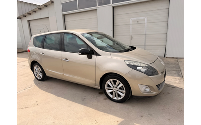 Renault Scenic 1.9dci 131k.c * Navi* 7 mesta* UNIKAT* - автомобили, коли, обяви за нови и употребявани 12