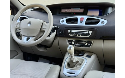 Renault Scenic 1.9DCi //KEYLESS GO* NAVI* ITALY - автомобили, коли, обяви за нови и употребявани 12