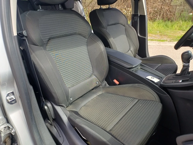 Renault Scenic 1.7 dci - автомобили, коли, обяви за нови и употребявани 12