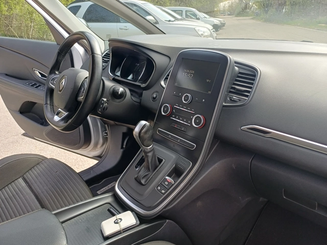 Renault Scenic 1.7 dci - автомобили, коли, обяви за нови и употребявани 13