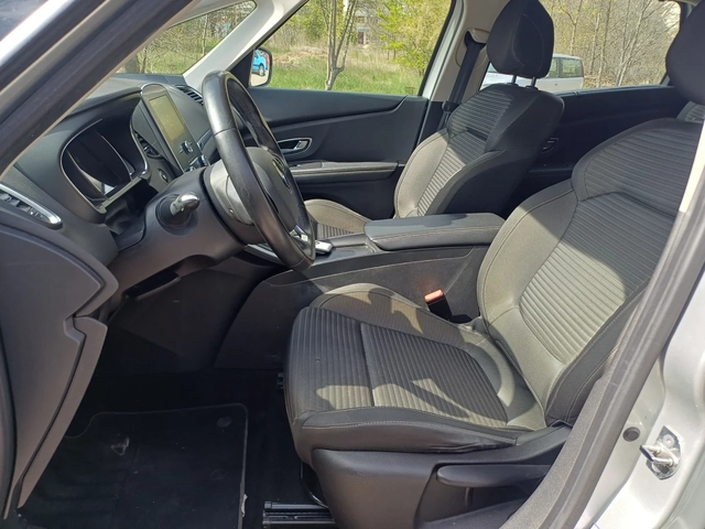 Renault Scenic 1.7 dci - автомобили, коли, обяви за нови и употребявани 8