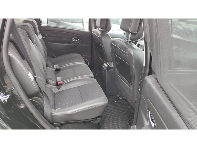 Renault Scenic DCI - автомобили, коли, обяви за нови и употребявани 11