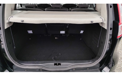 Renault Scenic DCI - автомобили, коли, обяви за нови и употребявани 12