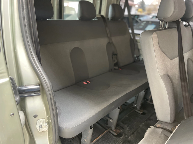 Renault Trafic 2.0dCI-NAVI-9места - автомобили, коли, обяви за нови и употребявани 11