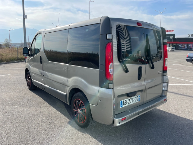 Renault Trafic 2.0dCI-NAVI-9места - автомобили, коли, обяви за нови и употребявани 5